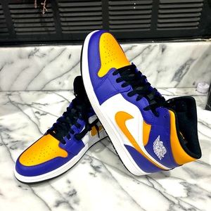 BRAND NEW Size 12 Air Jordon 1 Mid Lakers 2022